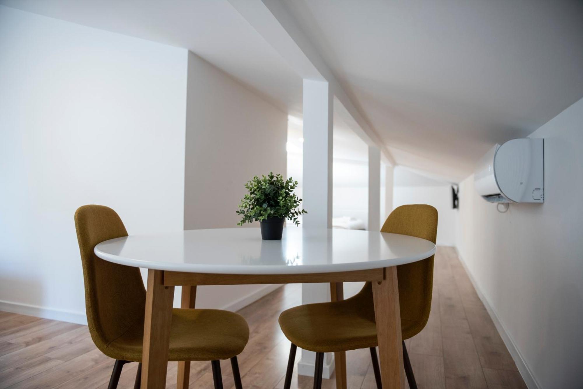 Lazynest Residence Бухарест Экстерьер фото
