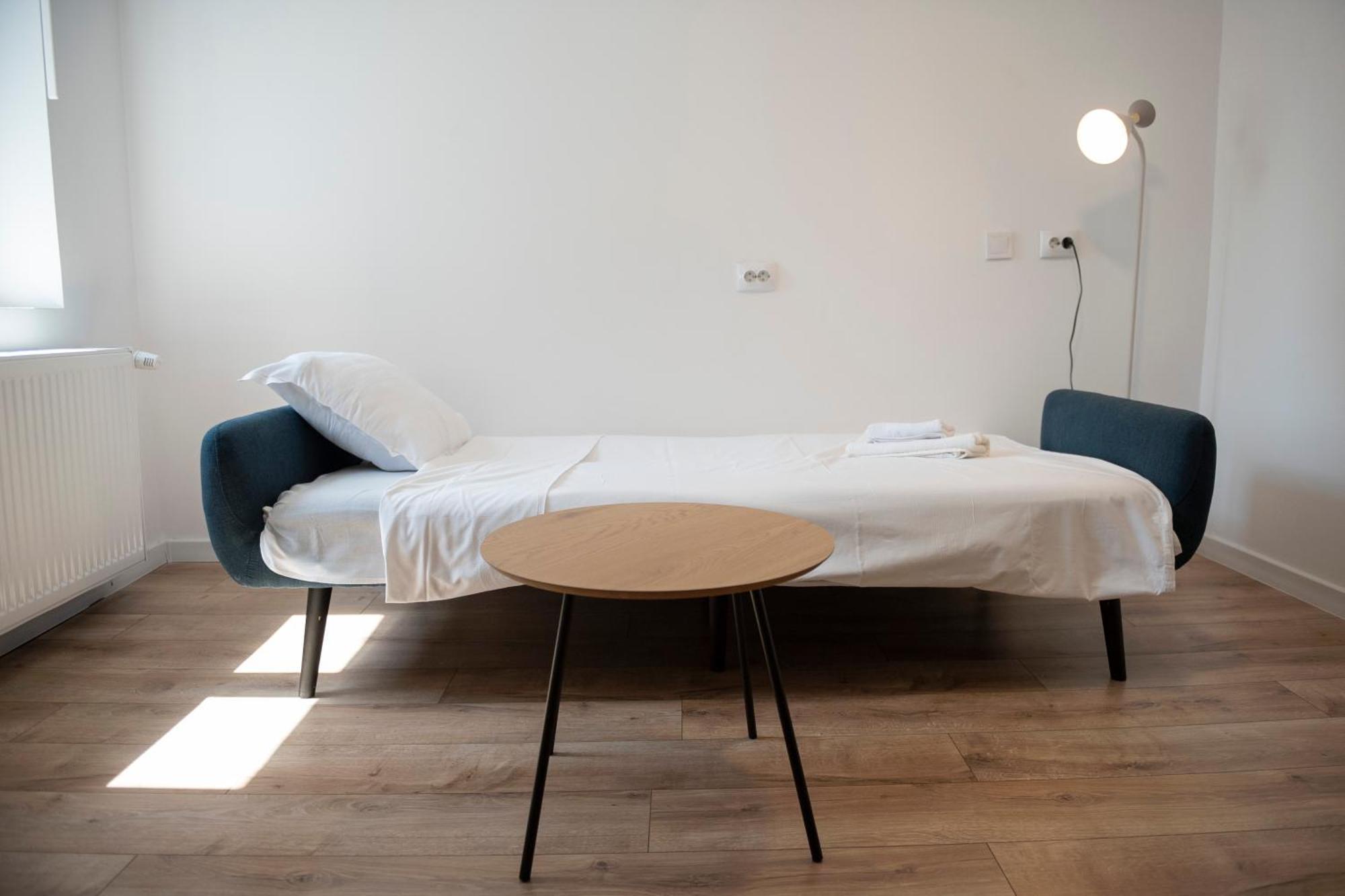 Lazynest Residence Бухарест Номер фото