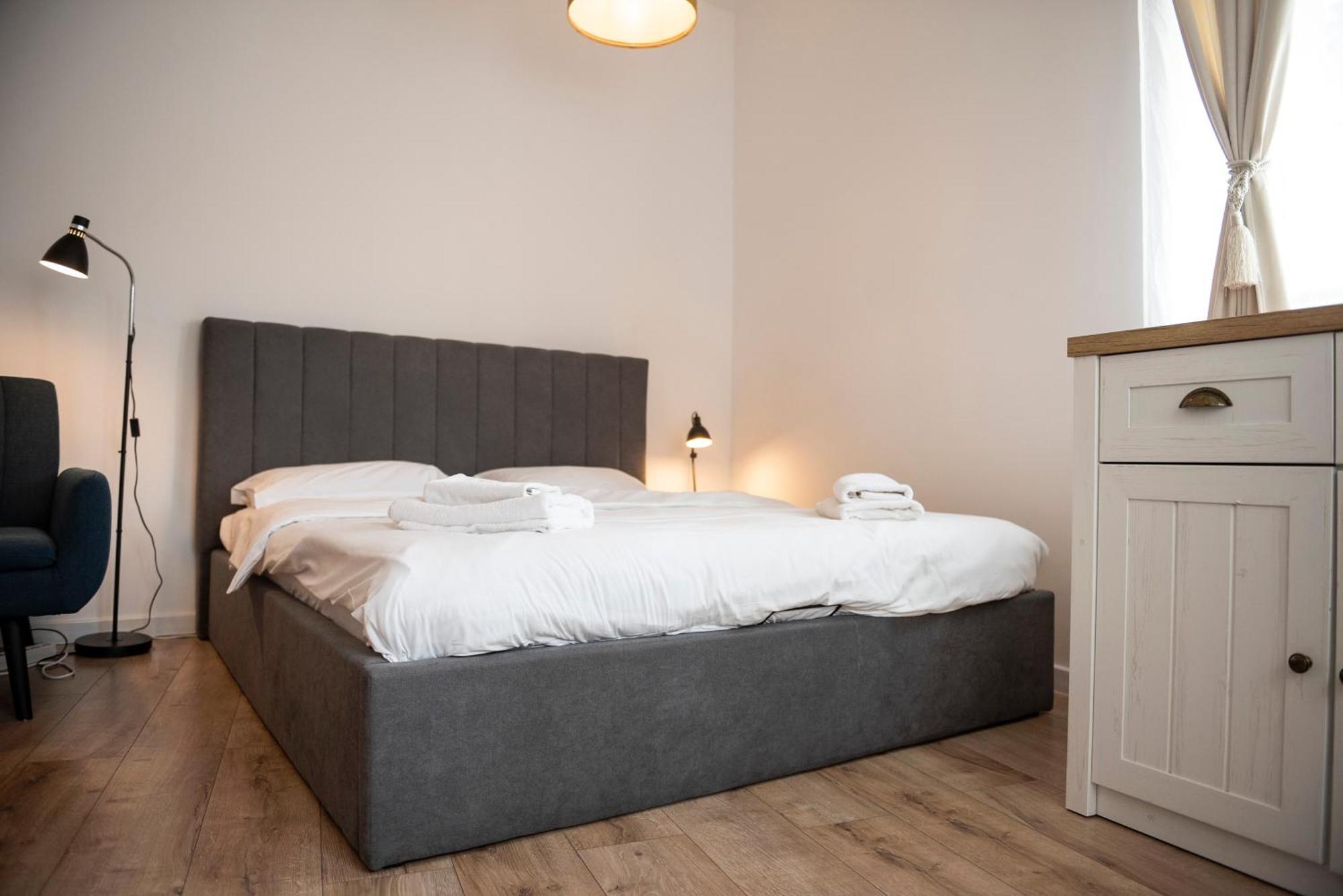 Lazynest Residence Бухарест Номер фото